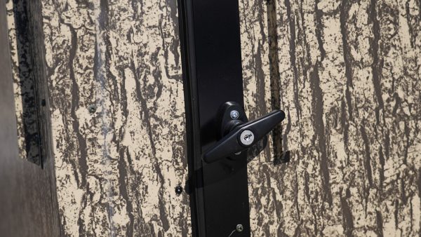 Marksman 6x8 Octagon Hunting Blind - Image 7